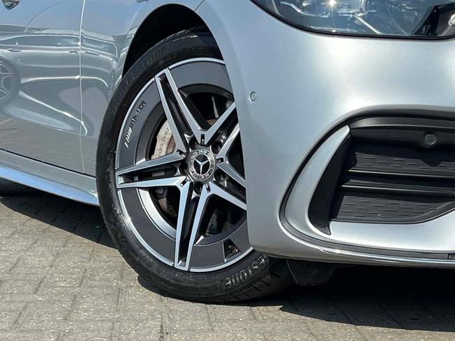 MERCEDES-BENZ C Class Photo 15