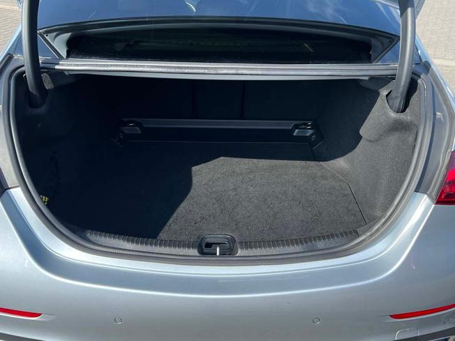 MERCEDES-BENZ C Class Photo 9
