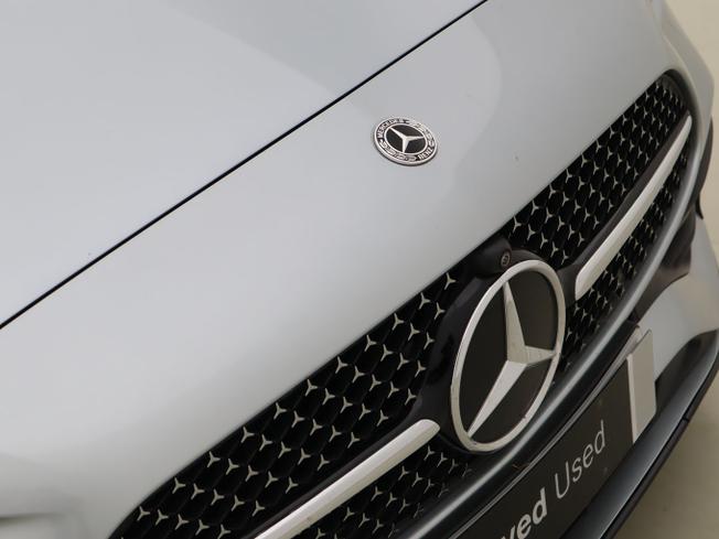 MERCEDES-BENZ C Class Photo 17