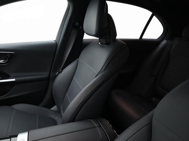 MERCEDES-BENZ C Class Photo 19