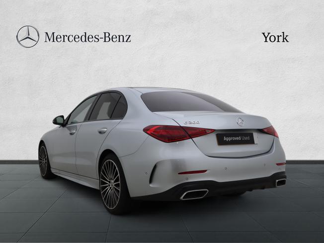 MERCEDES-BENZ C Class Photo 2