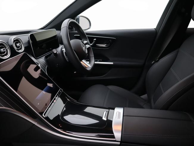 MERCEDES-BENZ C Class Photo 20