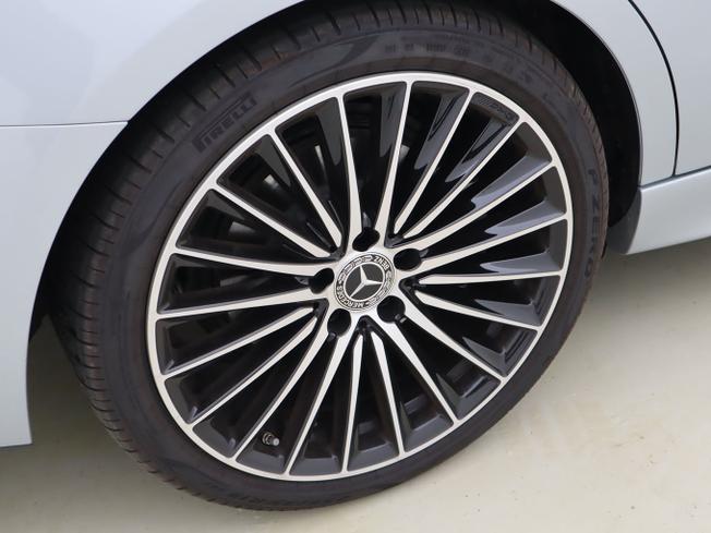 MERCEDES-BENZ C Class Photo 6
