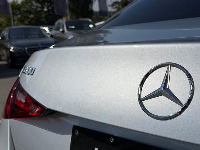 MERCEDES-BENZ C Class Photo 21