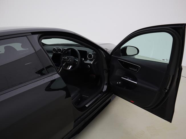 MERCEDES-BENZ C Class Photo 17