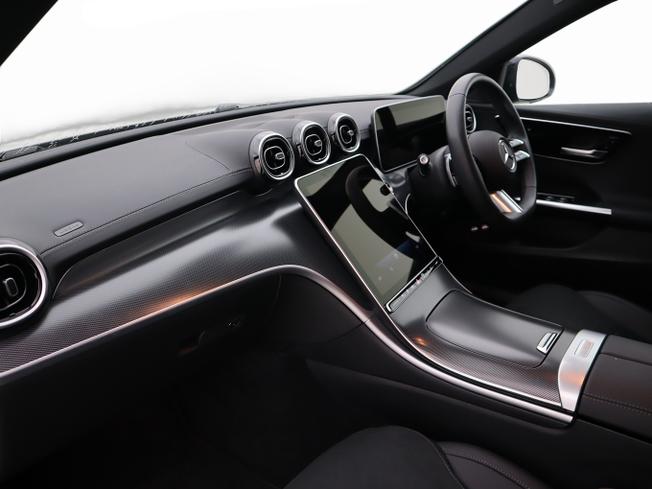 MERCEDES-BENZ C Class Photo 21