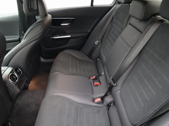 MERCEDES-BENZ C Class Photo 8