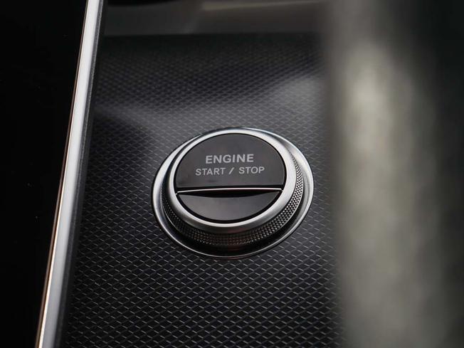 MERCEDES-BENZ C Class Photo 19