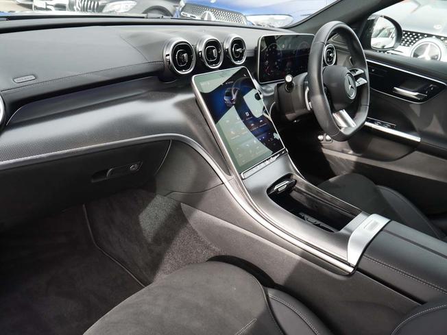 MERCEDES-BENZ C Class Photo 3