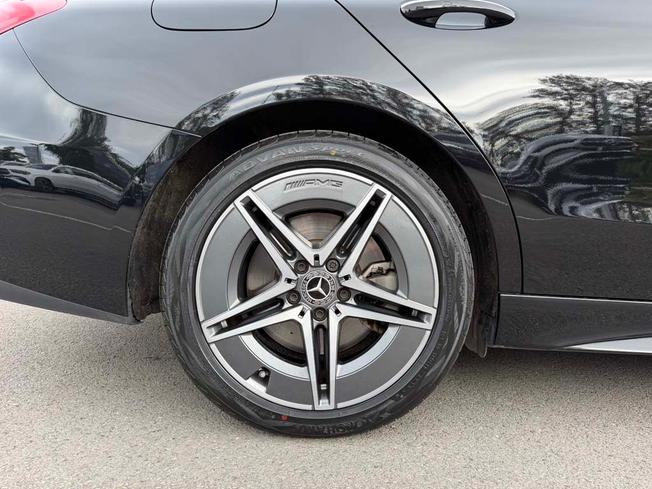 MERCEDES-BENZ C Class Photo 14