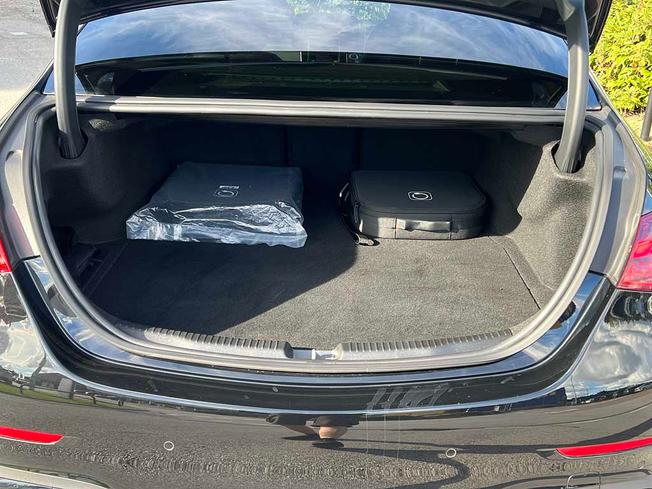 MERCEDES-BENZ C Class Photo 9