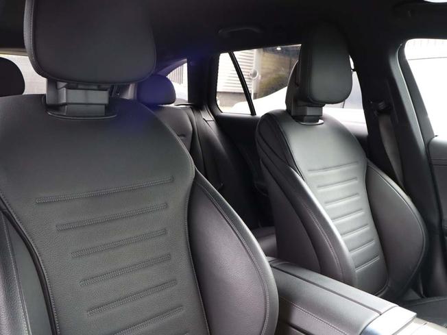 MERCEDES-BENZ C Class Photo 19