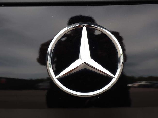 MERCEDES-BENZ C Class Photo 22