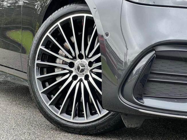 MERCEDES-BENZ C Class Photo 14