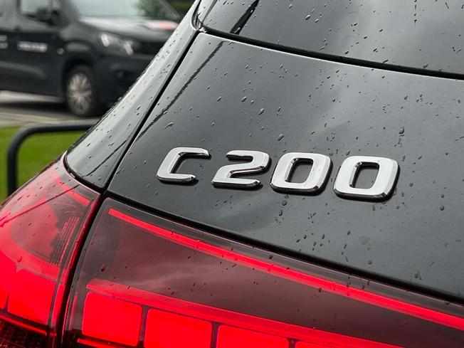 MERCEDES-BENZ C Class Photo 21