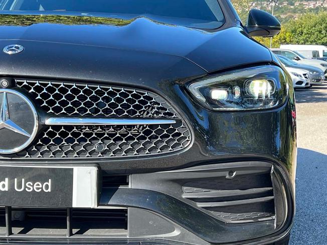 MERCEDES-BENZ C Class Photo 18