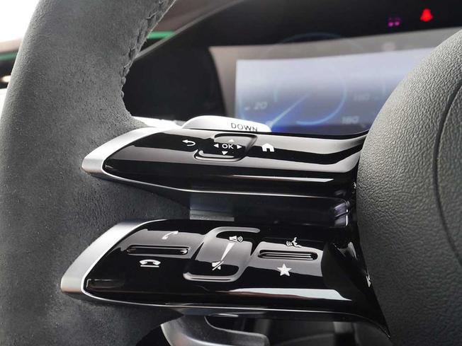 MERCEDES-BENZ Eqs Photo 12