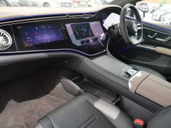 MERCEDES-BENZ Eqs Photo 3