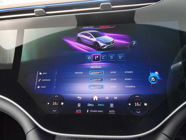 MERCEDES-BENZ Eqs Photo 30