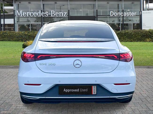 Mercedes-Benz Eqe Photo 11