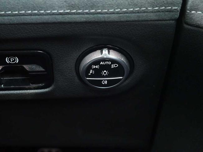 MERCEDES-BENZ Eqe Photo 14
