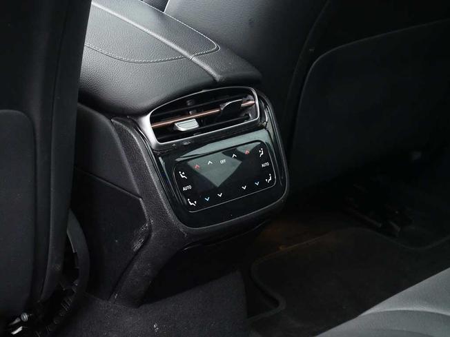 MERCEDES-BENZ Eqe Photo 38
