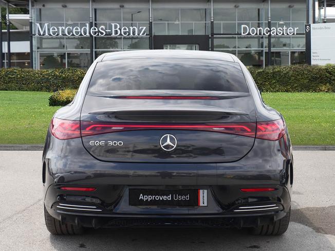 MERCEDES-BENZ Eqe Photo 11