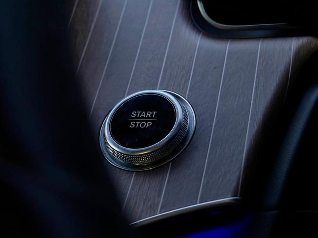 Mercedes-Benz EQE Photo 21