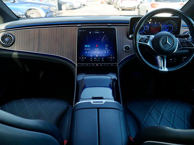 Mercedes-Benz EQE Photo 5