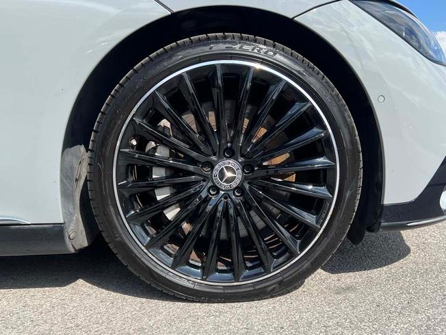 MERCEDES-BENZ Eqe Photo 6