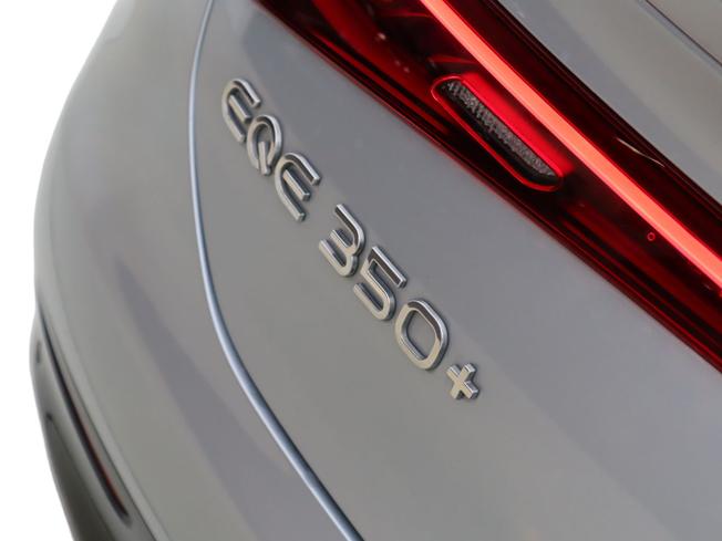 MERCEDES-BENZ Eqe Photo 26