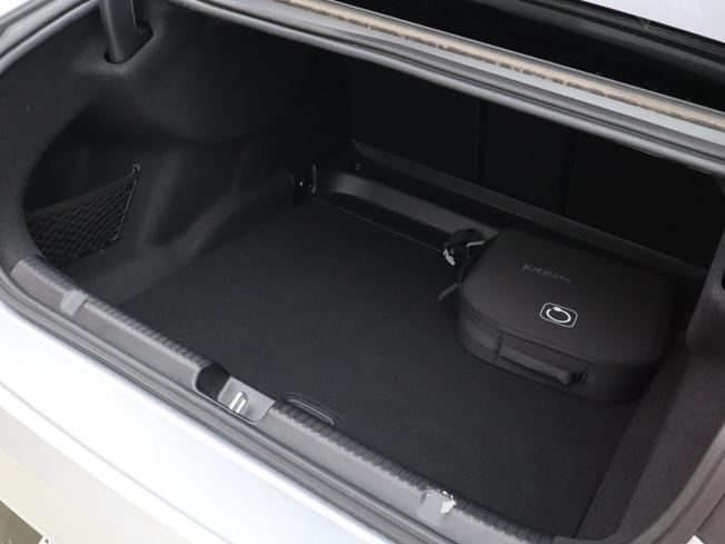 MERCEDES-BENZ Eqe Photo 9