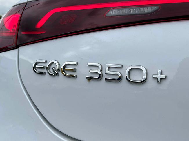 MERCEDES-BENZ Eqe Photo 20