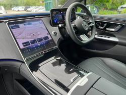 MERCEDES-BENZ Eqe Photo 3
