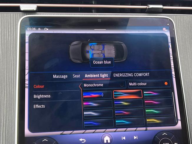 MERCEDES-BENZ Eqe Photo 30