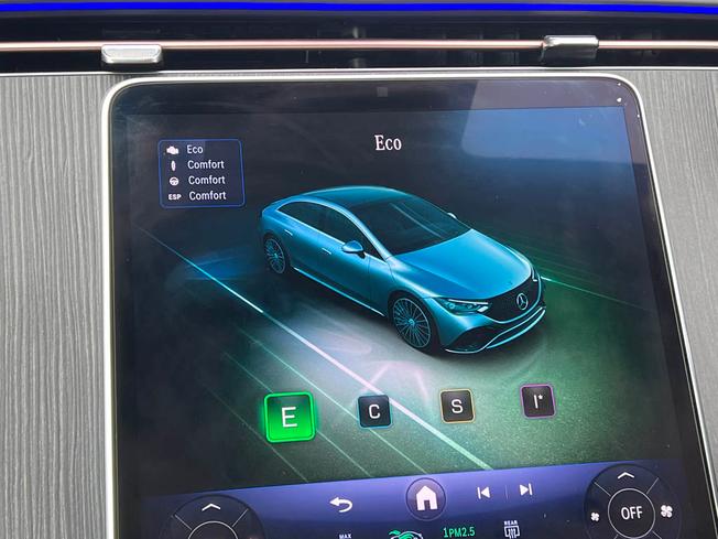 MERCEDES-BENZ Eqe Photo 33