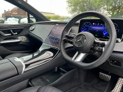 MERCEDES-BENZ Eqe Photo 5