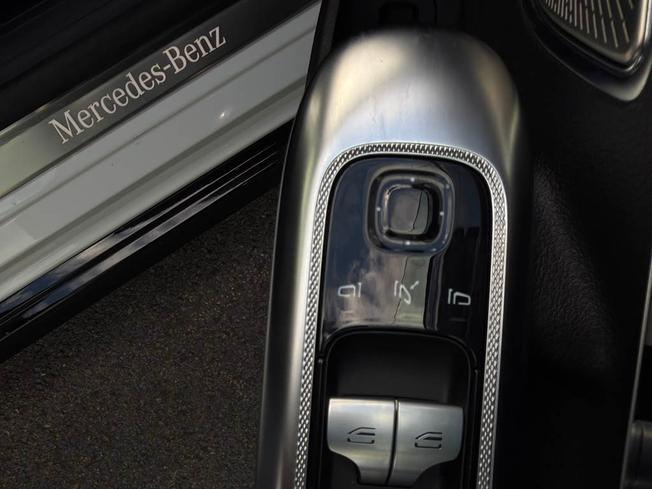 MERCEDES-BENZ Eqe Photo 15