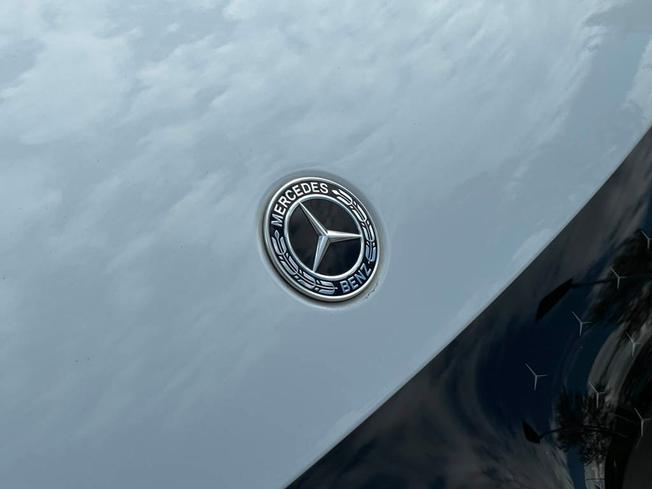 MERCEDES-BENZ Eqe Photo 34