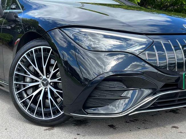 MERCEDES-BENZ Eqe Photo 12