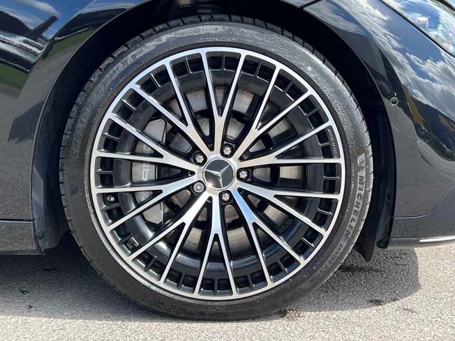 MERCEDES-BENZ Eqe Photo 6