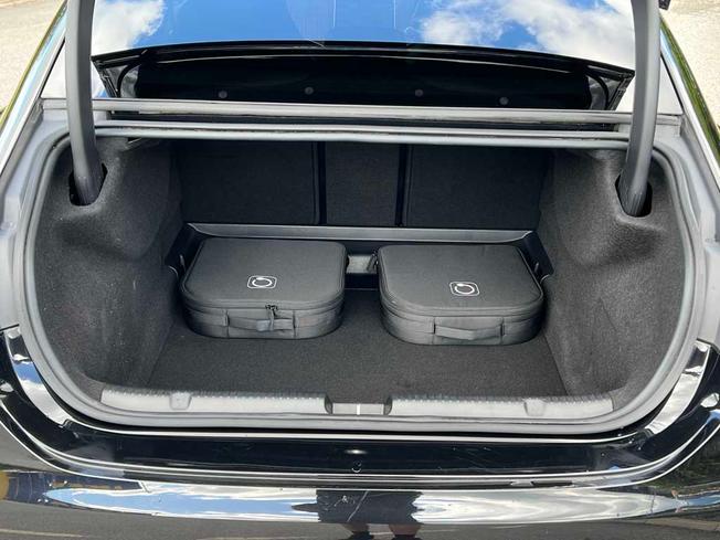 MERCEDES-BENZ Eqe Photo 9