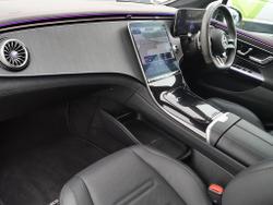 MERCEDES-BENZ Eqe Photo 3