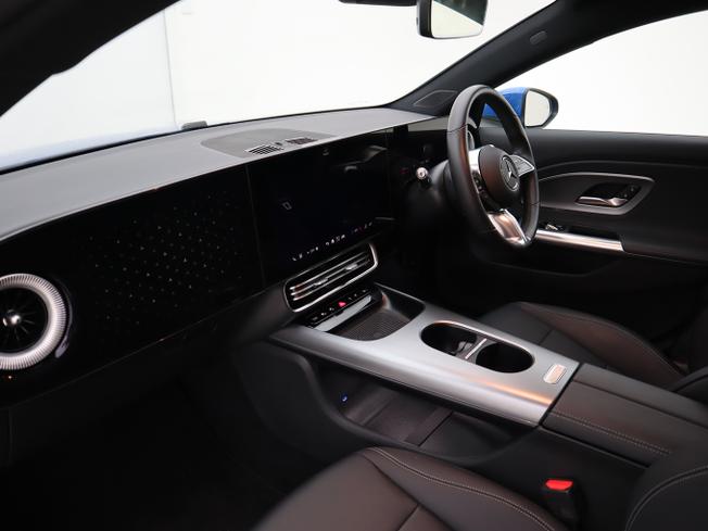 MERCEDES-BENZ Cla Class Photo 21