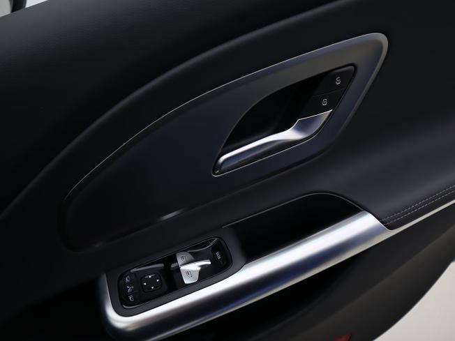 MERCEDES-BENZ Cla Class Photo 42