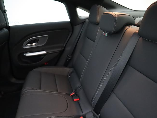 MERCEDES-BENZ Cla Class Photo 8