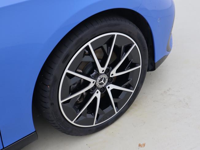 MERCEDES-BENZ Cla Class Photo 20