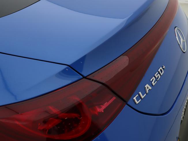 MERCEDES-BENZ Cla Class Photo 30