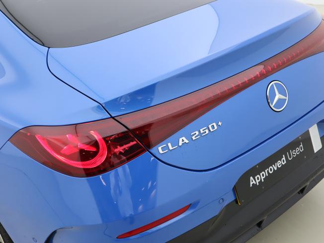 MERCEDES-BENZ Cla Class Photo 45
