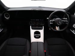 MERCEDES-BENZ Cla Class Photo 5